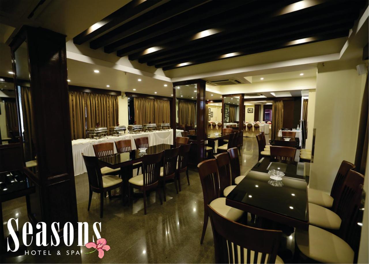 Seasons Hotel & Spa Madgaon Exterior photo